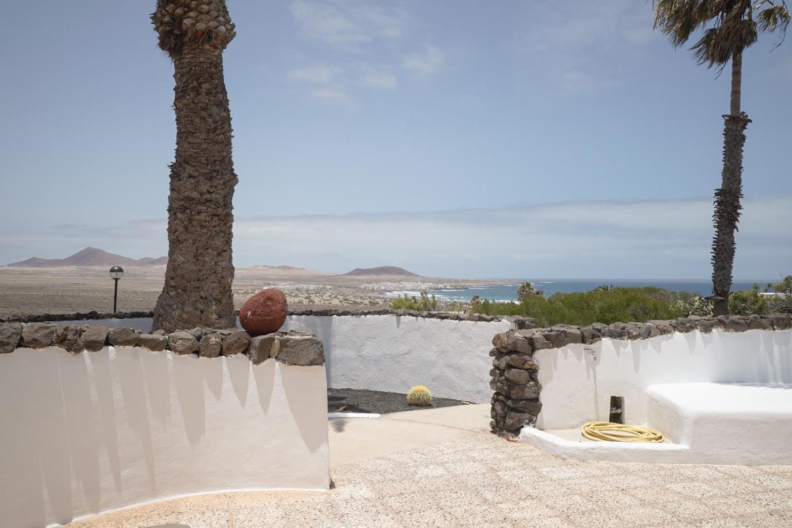 Bungalow Con Vistas Al Mar Famara Exterior photo